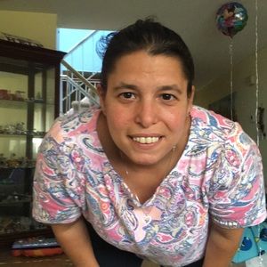 Meet your Posher, Antoinette